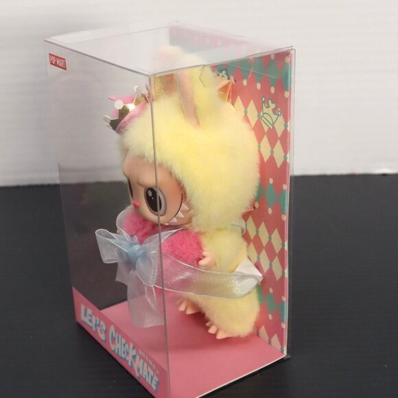 Labubu KING & Queen Plush Doll Set Let's Checkmate Pop Mart Authentic In Hand - Picture 10 of 14